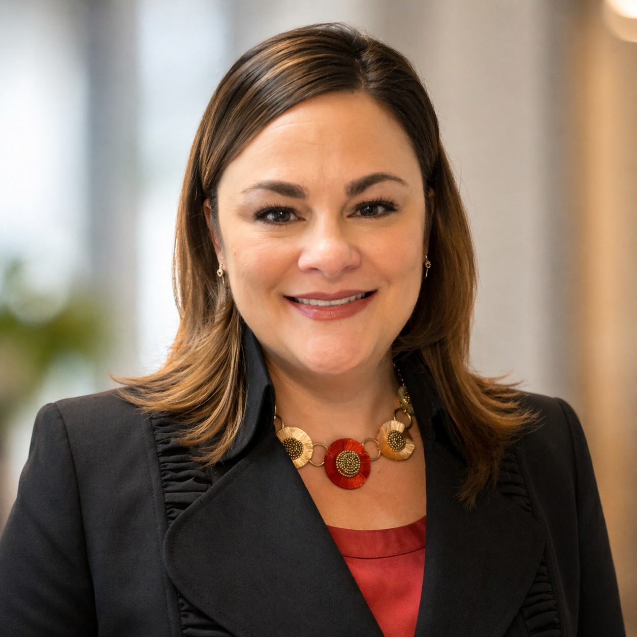 Headshot3-Gandara, Amy.jpg